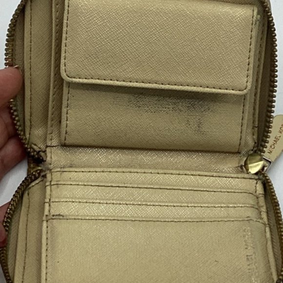 Michael Kors Zippered Bilfold Wallet - Picture 7 of 8
